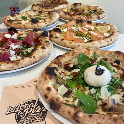 Pizza de Le local à pizza à Sautron