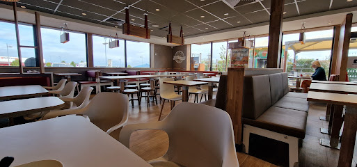 Pizza de McDonald's à Basse-Goulaine