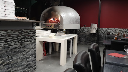 Pizza de Reginella à Saint-Sébastien-sur-Loire